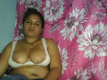 Bongacams Nude Webcam of Beauty-Boobs