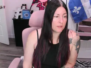 Bongacams Free Porn Cam of gennyrock