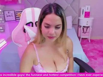 Bongacams Sex Cam of MeganRosse1