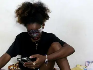 Bongacams Sex Cam of Hemreyi