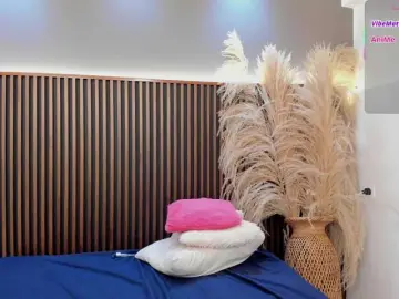 Bongacams Live Sex Cam of SamanthaaBrownn
