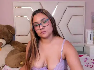 Bongacams Live Sex Cam of AlannaRousse