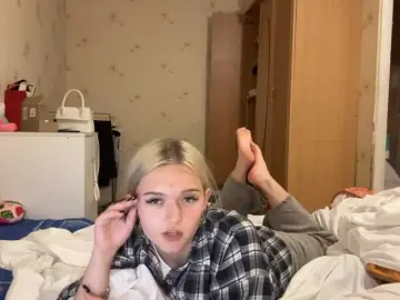 Bongacams Live Sex of DulcieDrinkall