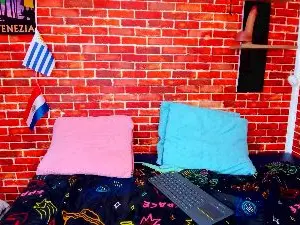 Cam4 Best live sex cam show of Hoot_boyss_