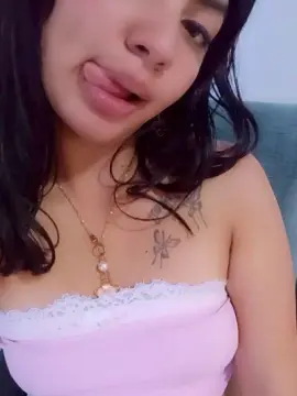 Cam4 Live Porn of amara_cendella