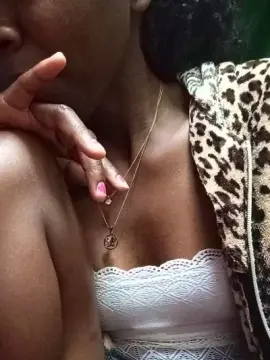 Cam4 Free Live Porn of alexiah3