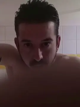 Cam4 Watch Live Sex Cams of GutsXbsk