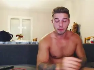 Cam4 Private Sex Chat of Elka_fit28