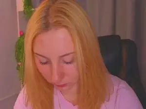 Cam4 Free Live Porn of RosalieHandley