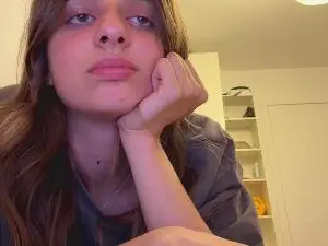Cam4 Live Porn of BreanaHelmle