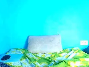 Cam4 Sex Chat of xxxsarahot2503