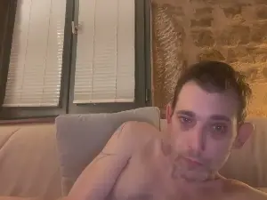 Cam4 Watch Live Sex Cams of LubriqueHot46