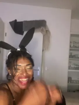 Cam4 Live Sex of Belingtia