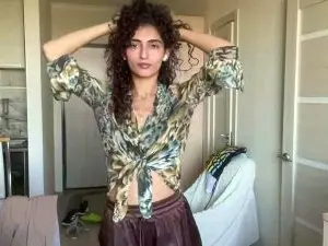Cam4 Free Porn Cam of ClarindaSonnen