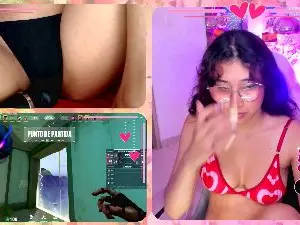 Cam4 Live Sex of RossieGames