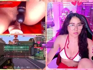 Cam4 Live Sex Cam of RossieGames