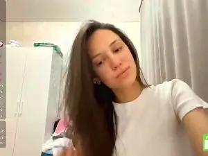 Cam4 Live Porn of AleenGuckes