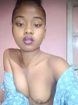 Cam4 Live Porn of charlne_fun
