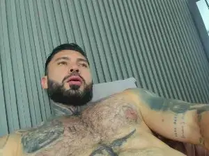 Cam4 Live Sex Cam of Alessrose