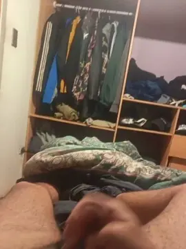 Cam4 Free Live Porn of Benjamin0027