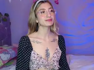 Cam4 Free Live Porn of Kaii_