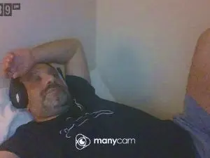 Cam4 Live Sex of benenzo