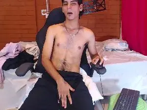 Cam4 Free Live Porn of Camilo_Boyxx