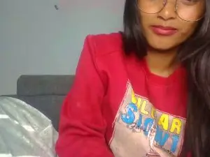 Cam4 Nude Webcam of Sisie_Sexyy