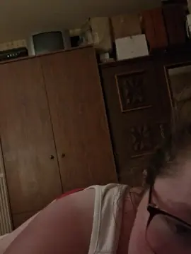 Cam4 Watch Live Sex Cams of KellyD56