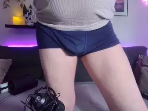 Cam4 Sex Cam of djShyVibes
