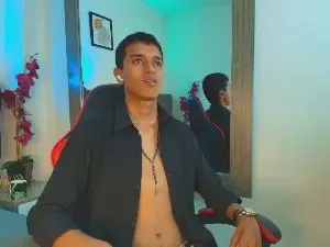 Cam4 Watch Live Sex Cams of Alan_Colthon