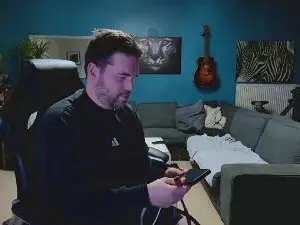 Cam4 Live Sex Cam of tomsauwer