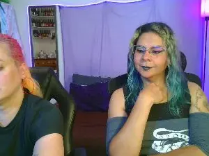 Cam4 Live Sex of AlaniandLea