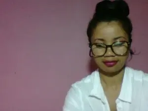 Cam4 Free Porn Cam of miawinders4