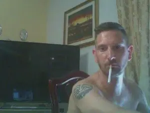 Cam4 Live Sex of Bull84_