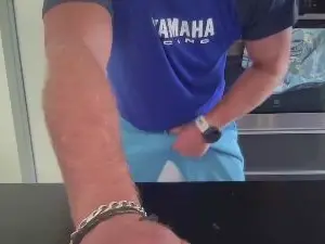 Cam4 Sex Cam of xxxironggxxx