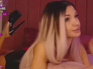 Cam4 Free Live Porn of PinkySparkss