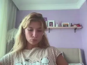 Cam4 Free Live Porn of EdieBoccio