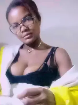 Cam4 Sex Cam of mialisoa3