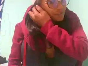 Cam4 Best live sex cam show of Avotra02