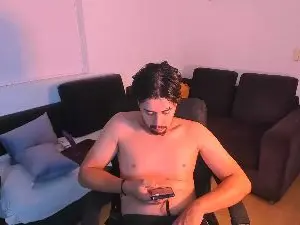 Cam4 Free Live Porn of Apolo_Latinboy
