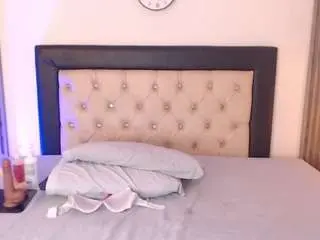 Camsoda Best Webcam of sia-foxx01