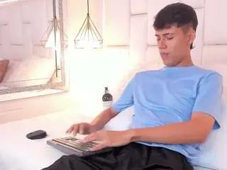 Camsoda Watch Live Sex Cams of jacobferrer