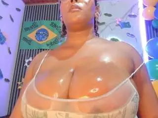 Camsoda Sex Chat of camille-bennet