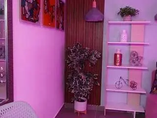 Camsoda Nude Webcam of lucy-greey