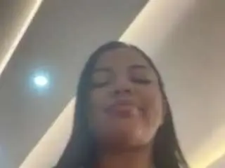 Camsoda Free Porn Cam of valeryduglass