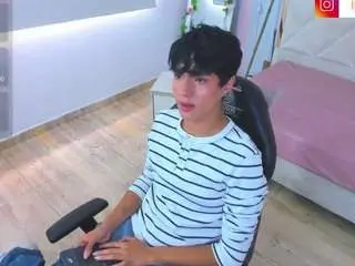 Camsoda Sex Chat of damian-tay