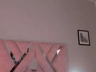 Camsoda Adult Webcam of angelica-crosss