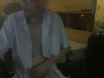 Chaturbate Best live sex cam show of awrell91