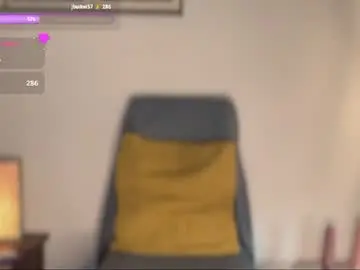 Chaturbate Free Live Porn of oliviaogk